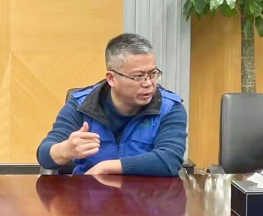 潘建东_副本.jpg